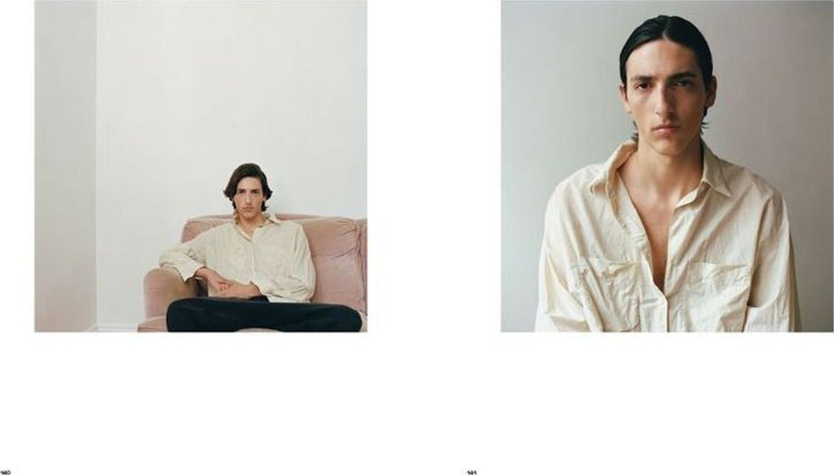 Revue — Issue 20, inside pages 11