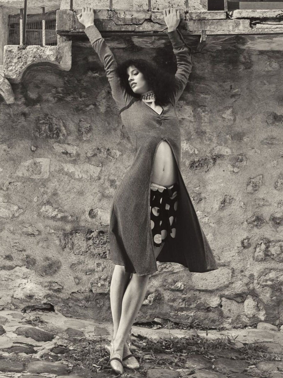 Revue — Issue 20, inside pages 2