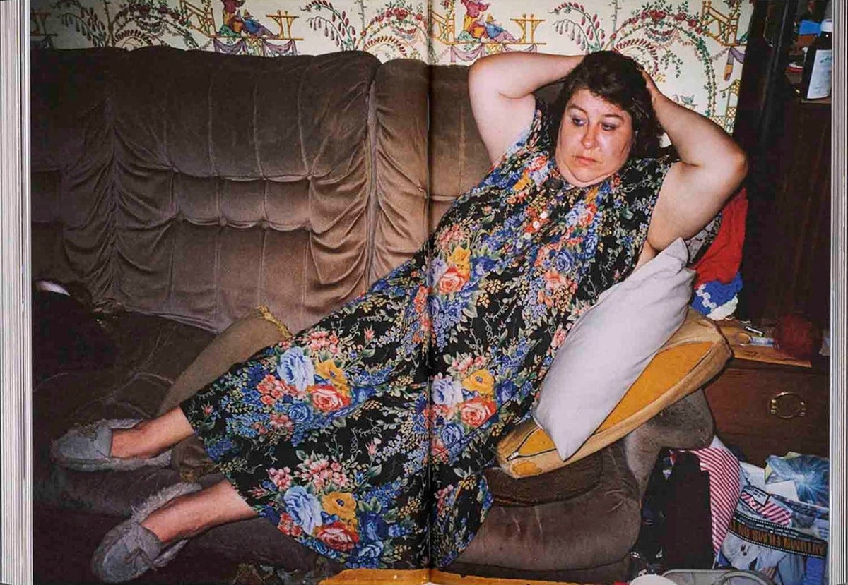 Richard Billingham, Ray's a Laugh, inside pages 10