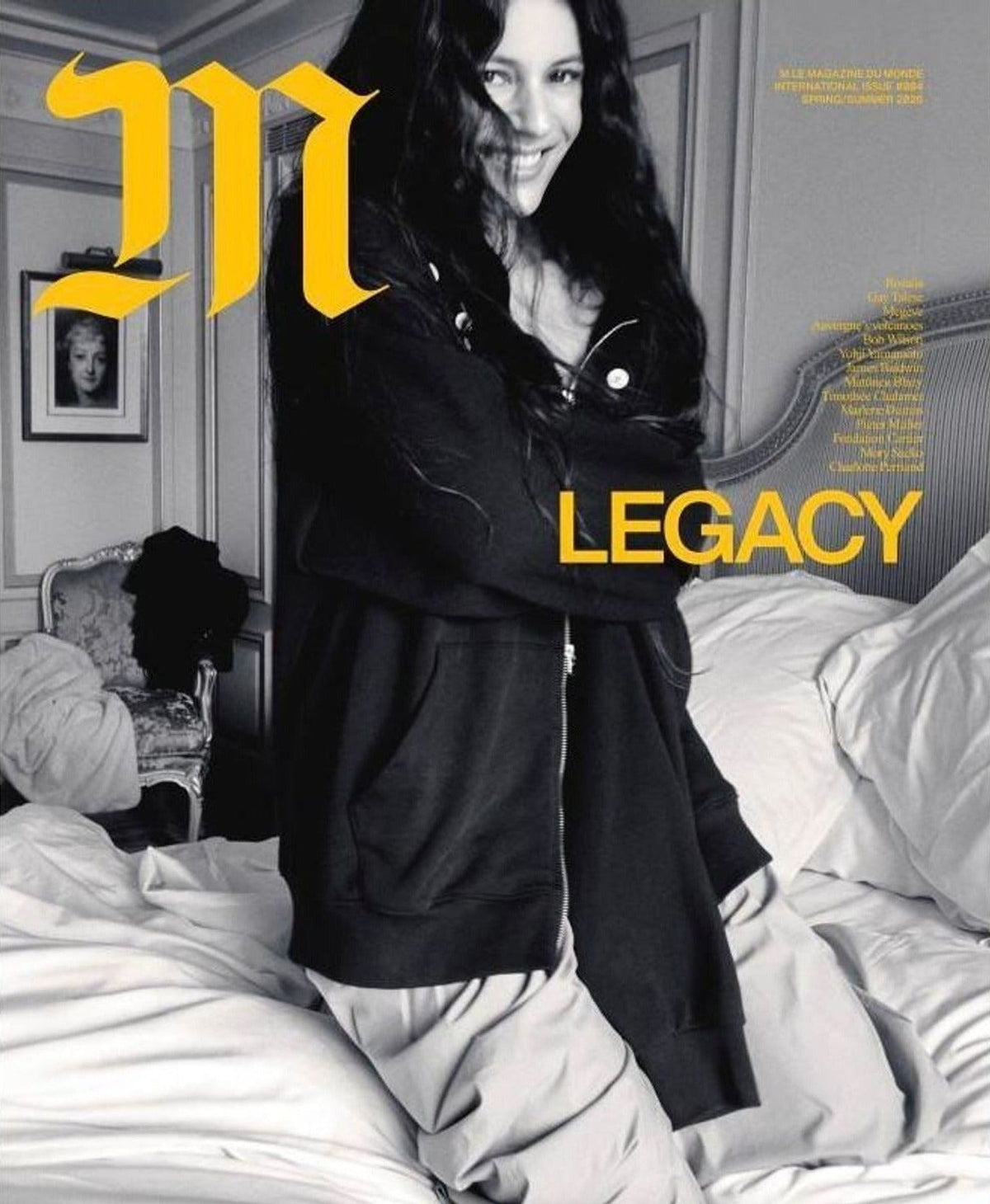 M International, Issue 4, cover