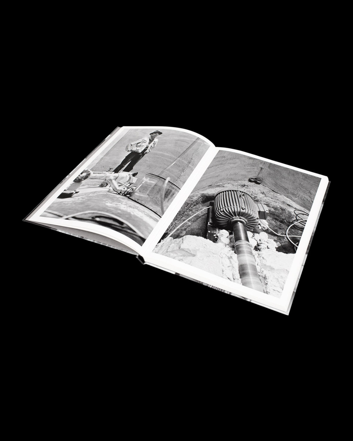 Joseph Beuys — Honey is flowing in all directions, inside pages 4