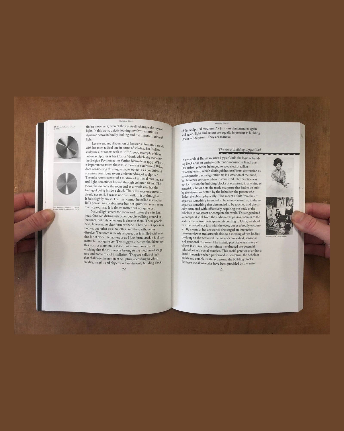 Ernst van Alphen — Seven Logics of Sculpture: Encountering Objects Through the Senses, inside pages 7
