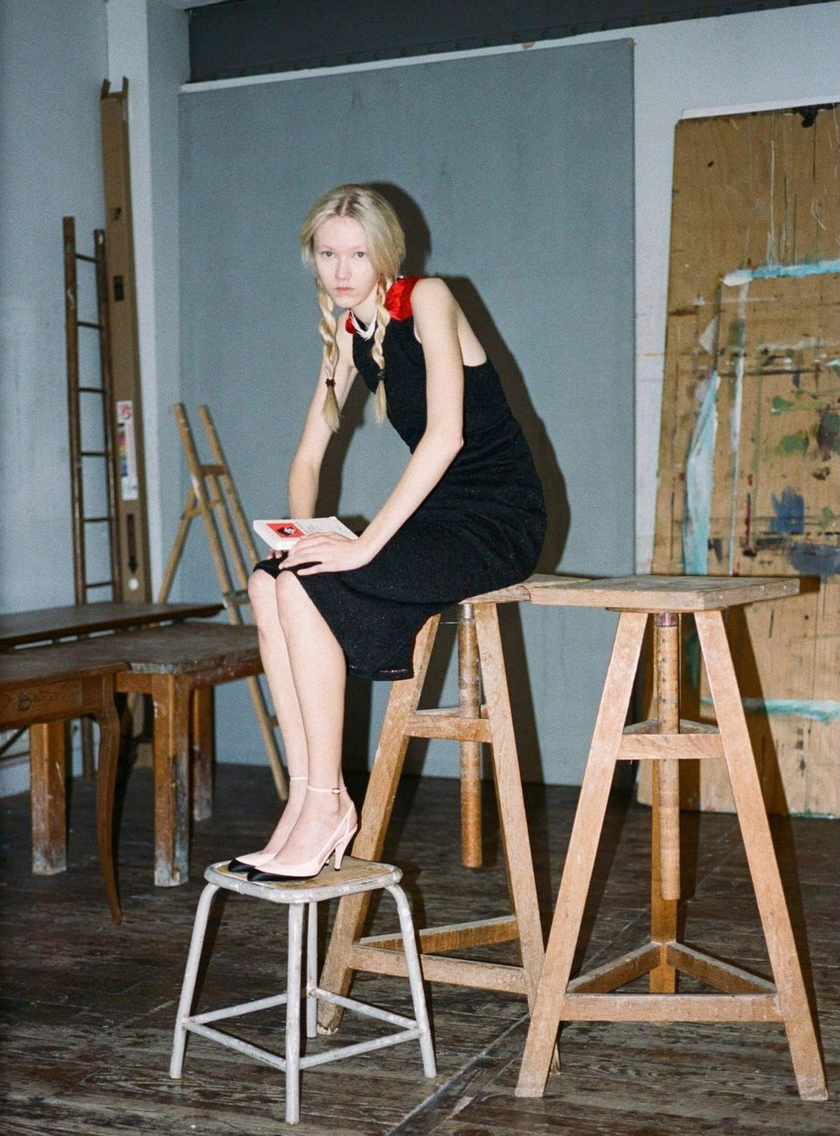 Achtung — Issue 51: Das Model, inside pages 3