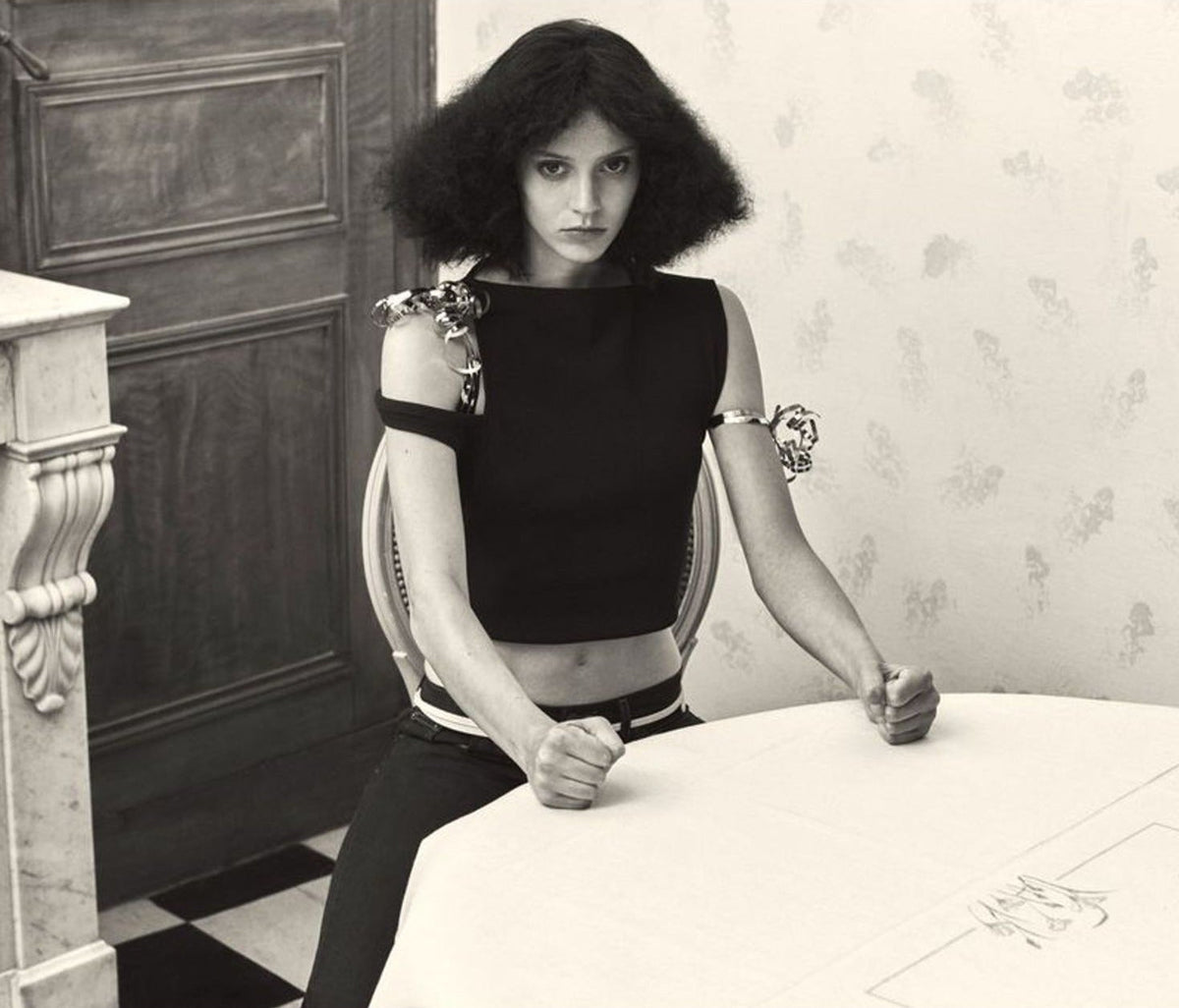 Revue — Issue 20, inside pages 1