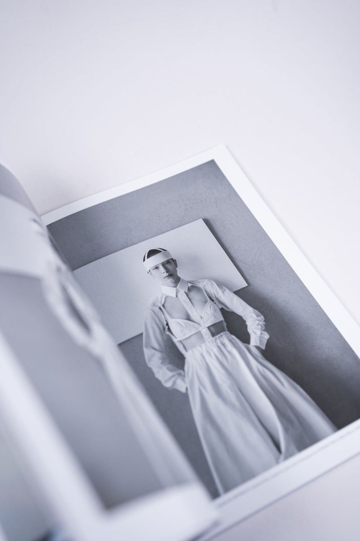 Encens — Issue 53, inside pages 3