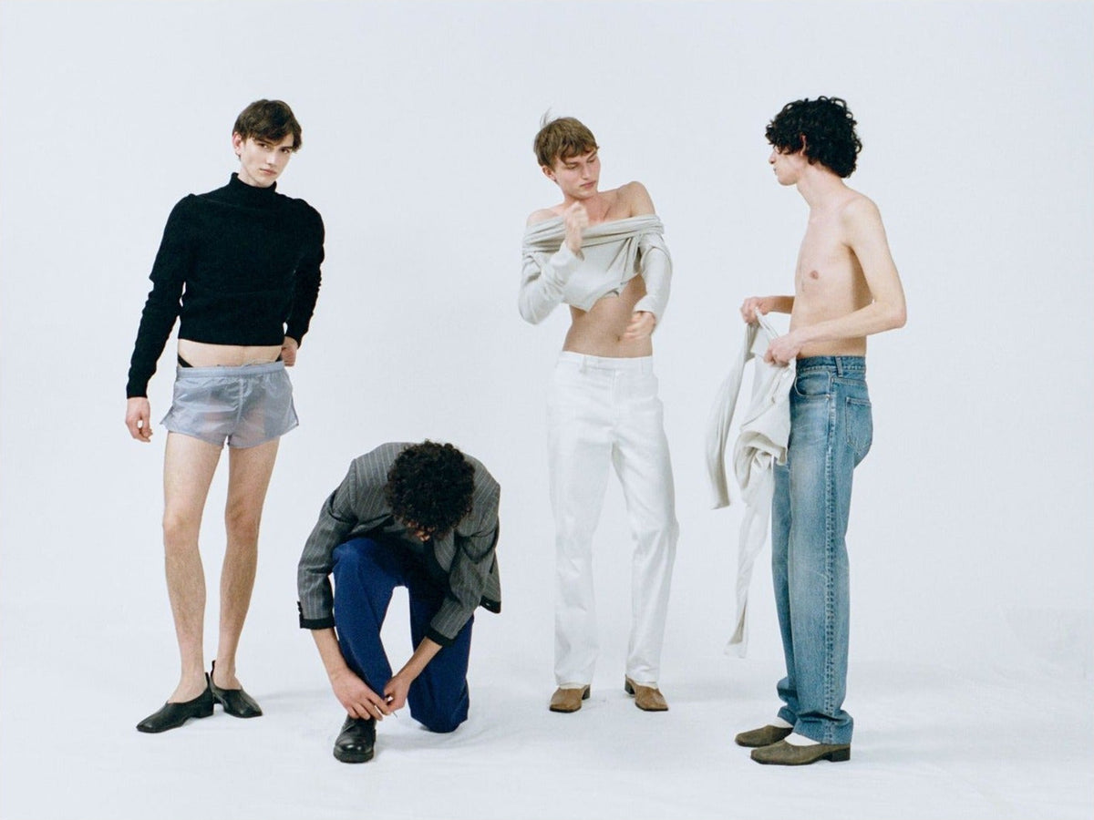 Achtung — Issue 51: Das Model, inside pages 6