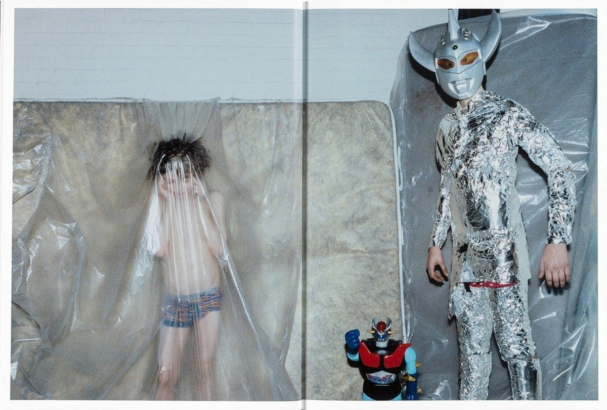 Nick Haymes, Chronograph, inside pages 6