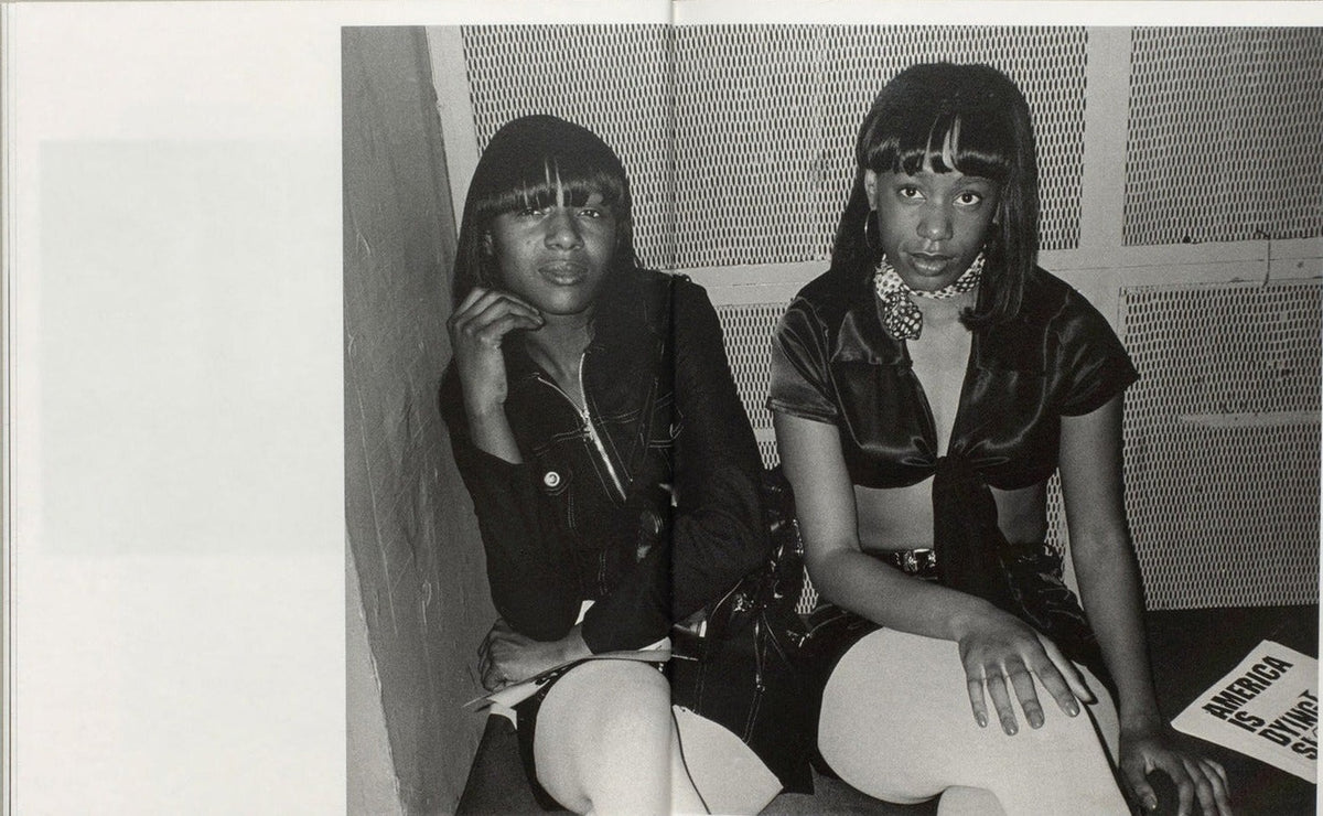 Maï Lucas, All Eyes On Me, inside pages 2