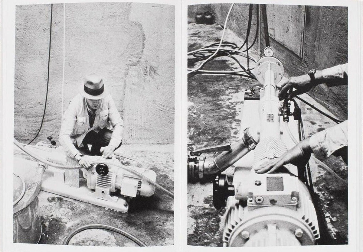 Joseph Beuys, Honey is flowing in all directions, inside pages 2