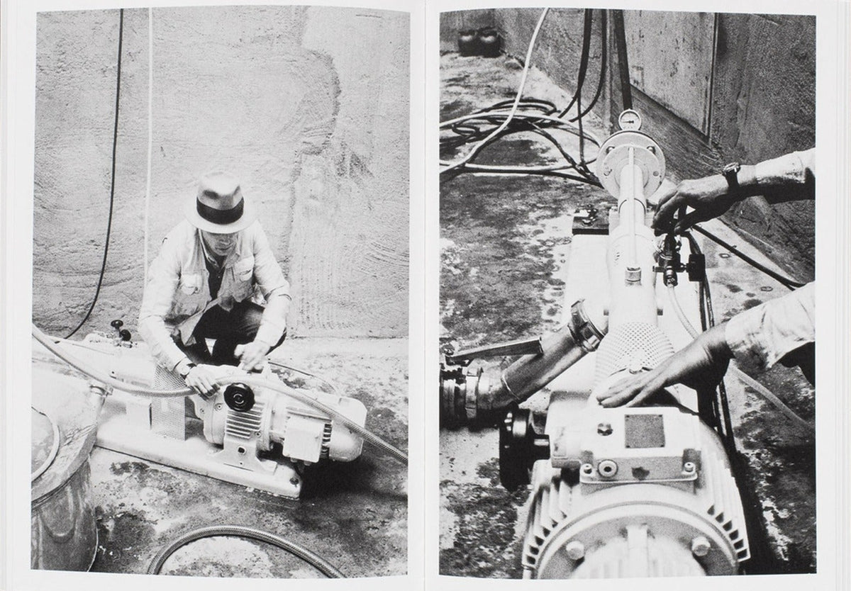 Joseph Beuys, Honey is flowing in all directions, inside pages 9