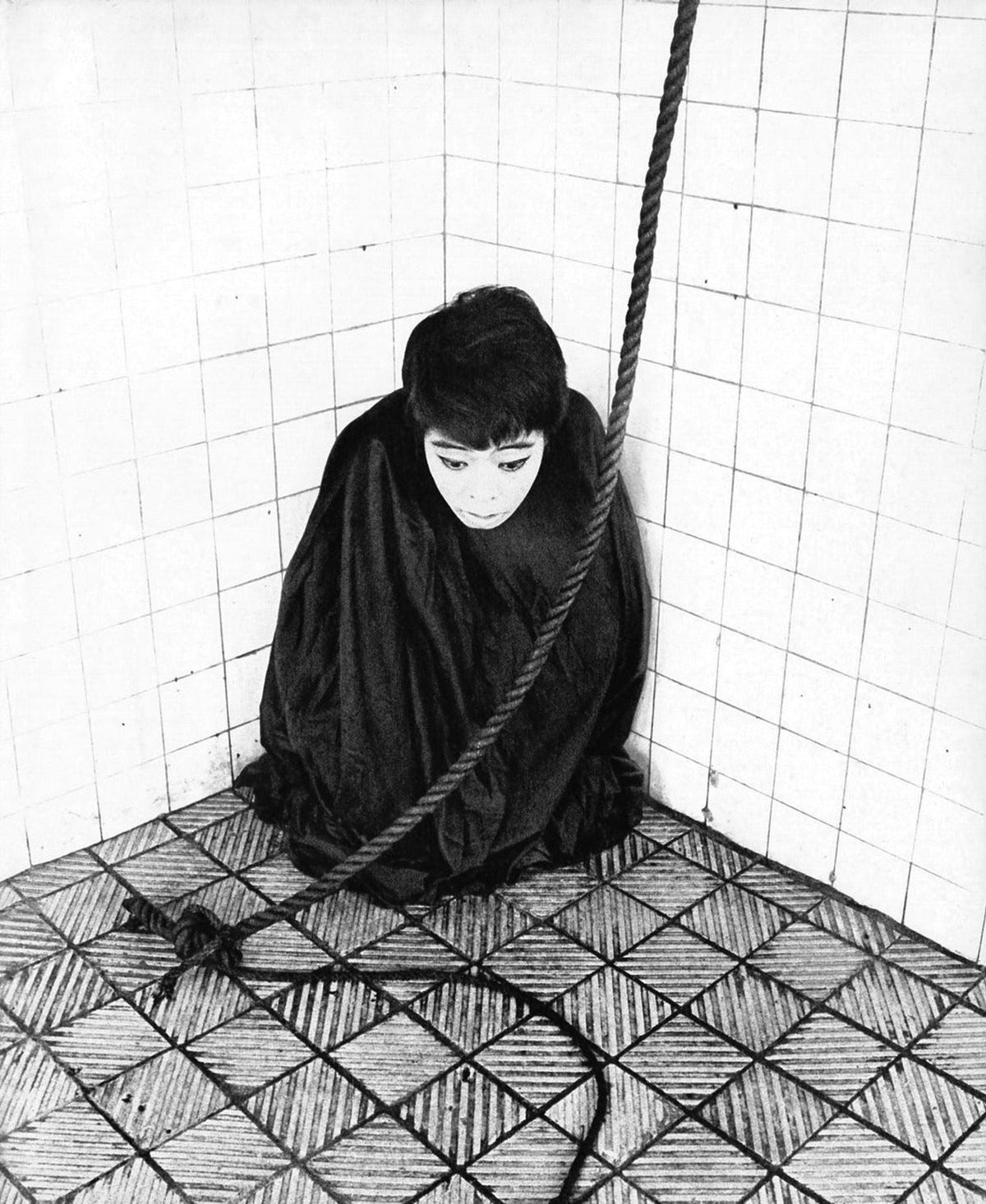 Masahisa Fukase, Homo Ludens, inside pages 2